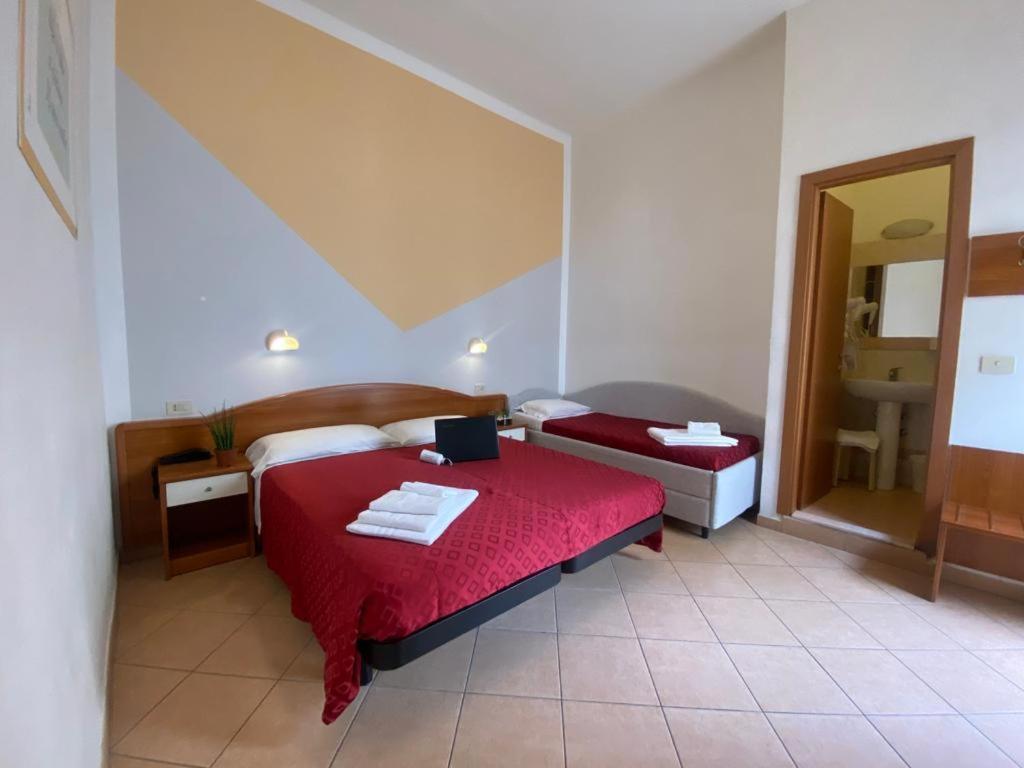 Hotel Villa Caterina Rimini Exteriér fotografie