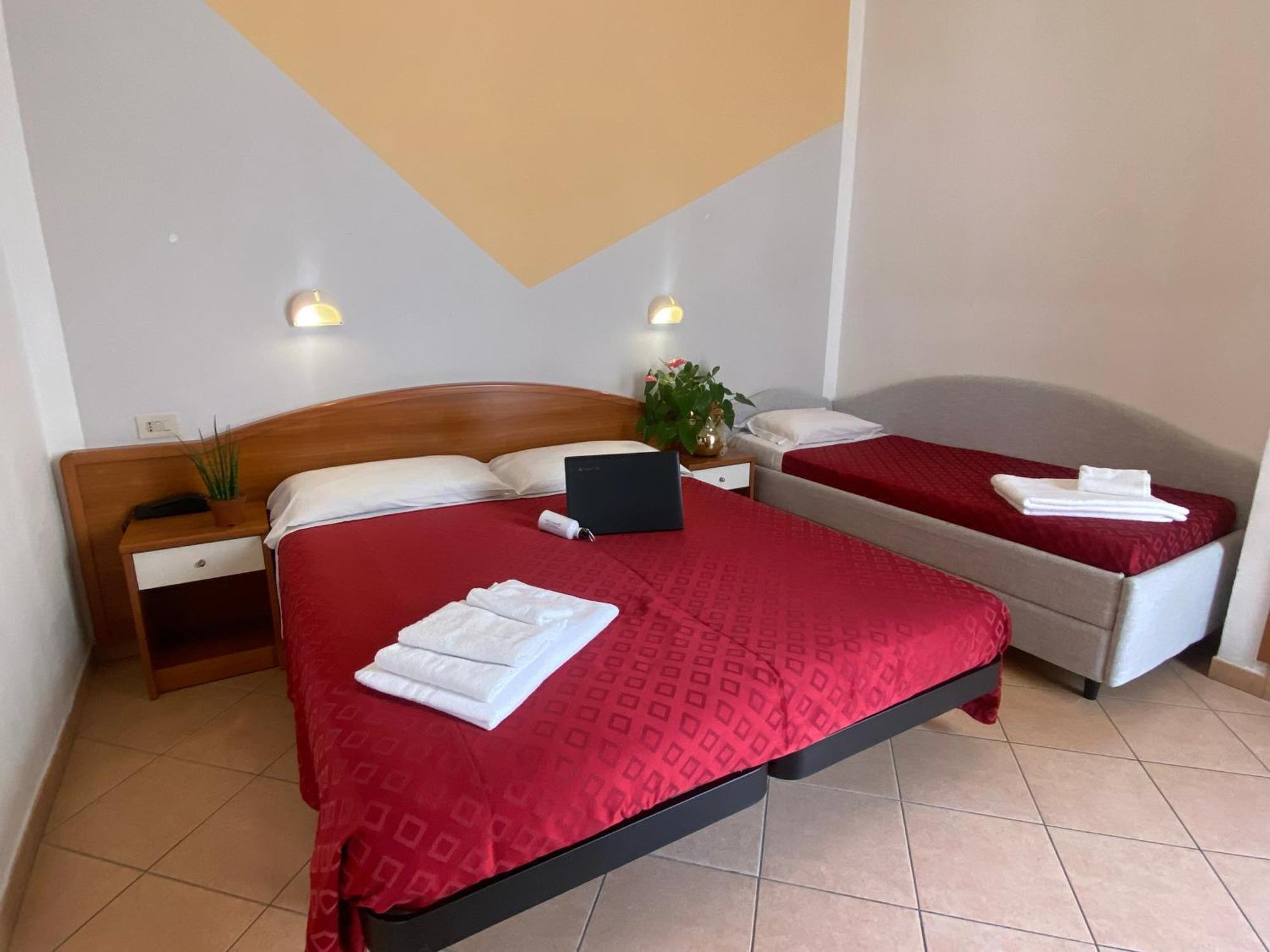 Hotel Villa Caterina Rimini Exteriér fotografie