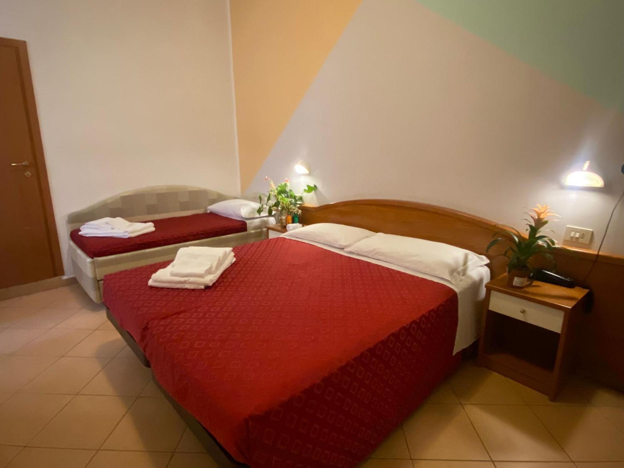 Hotel Villa Caterina Rimini Exteriér fotografie