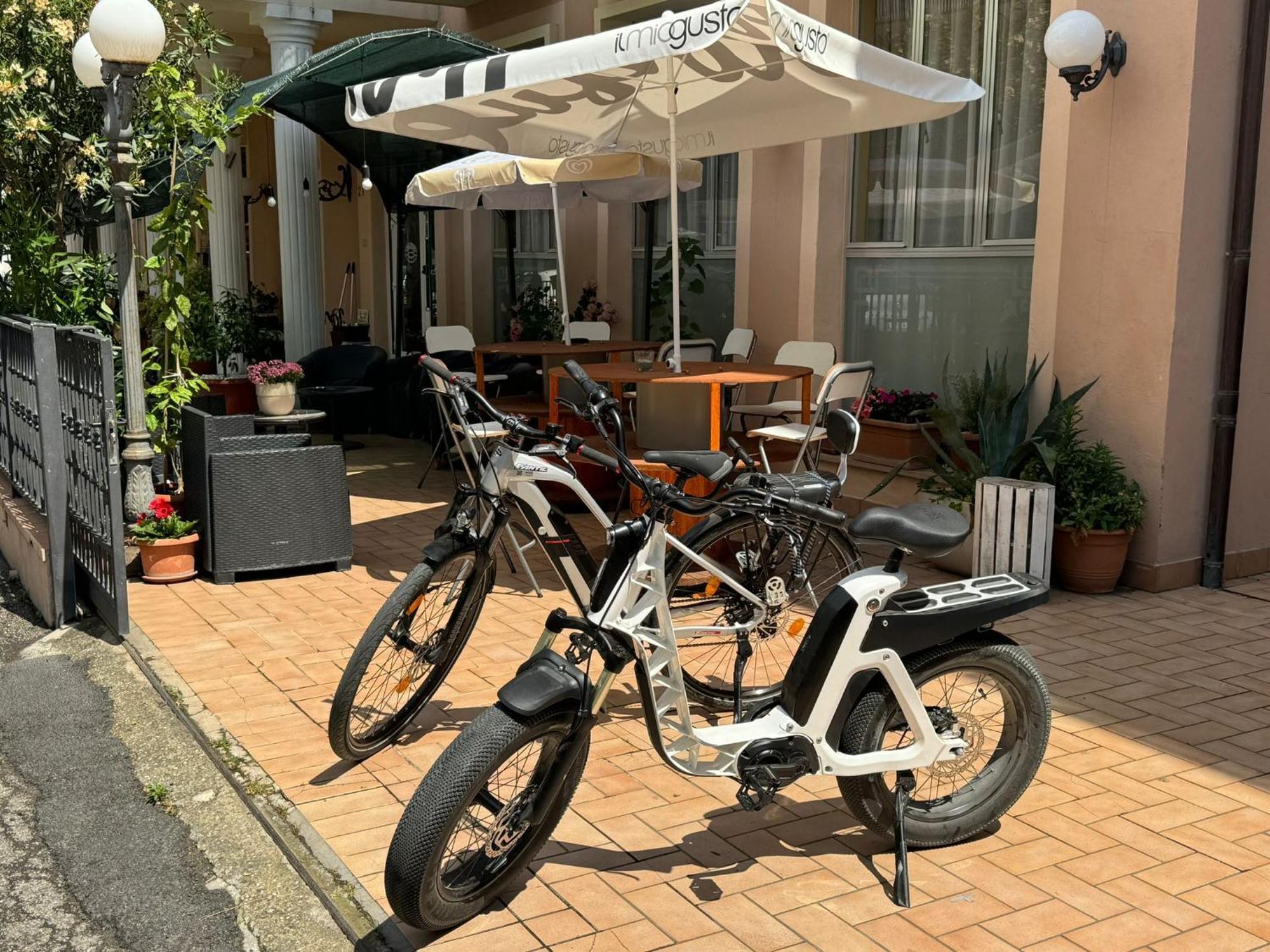 Hotel Villa Caterina Rimini Exteriér fotografie