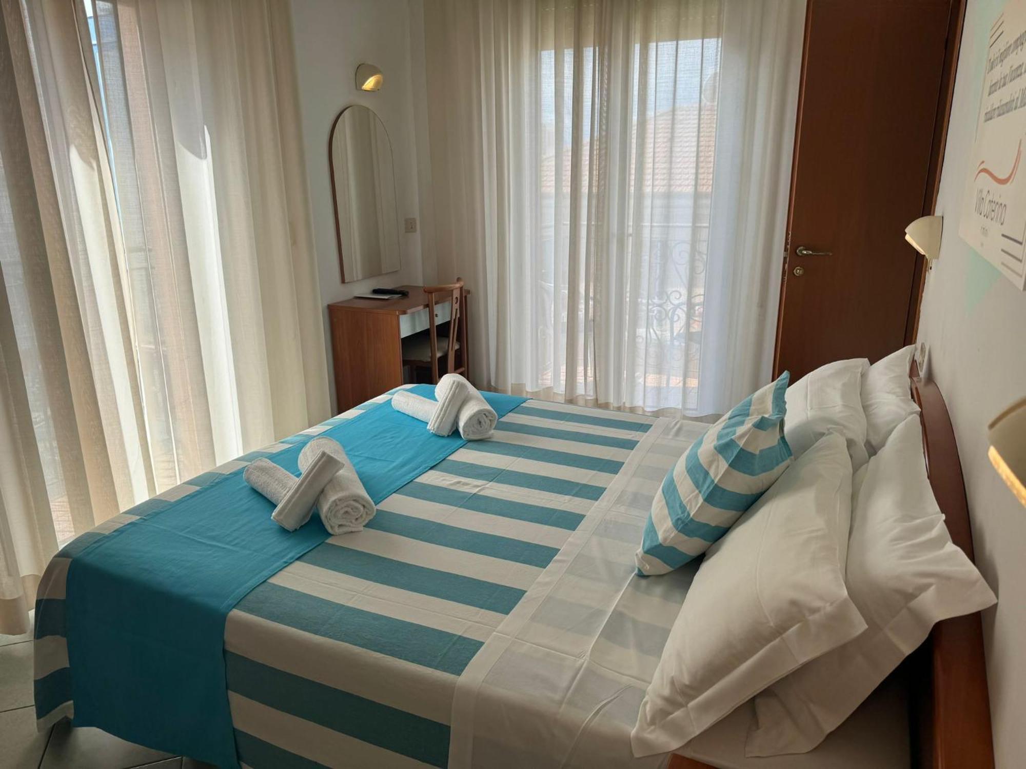 Hotel Villa Caterina Rimini Exteriér fotografie