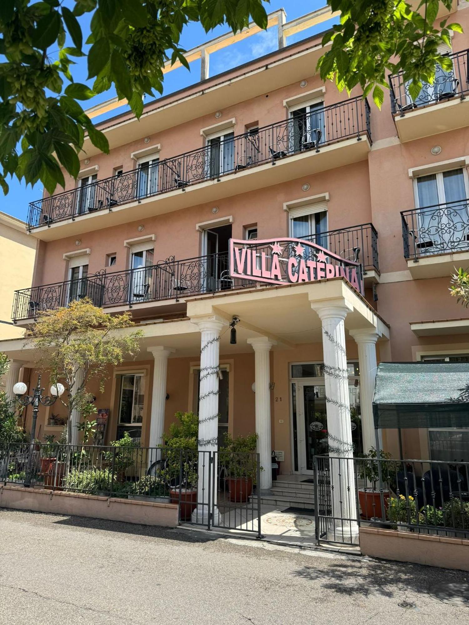 Hotel Villa Caterina Rimini Exteriér fotografie